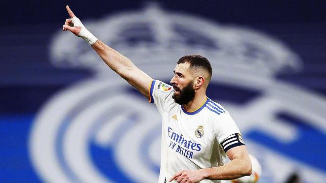 关于利物浦战平皇马,提前锁定小组头名的信息 关于利物浦战平皇马,提前锁定小组头名的信息