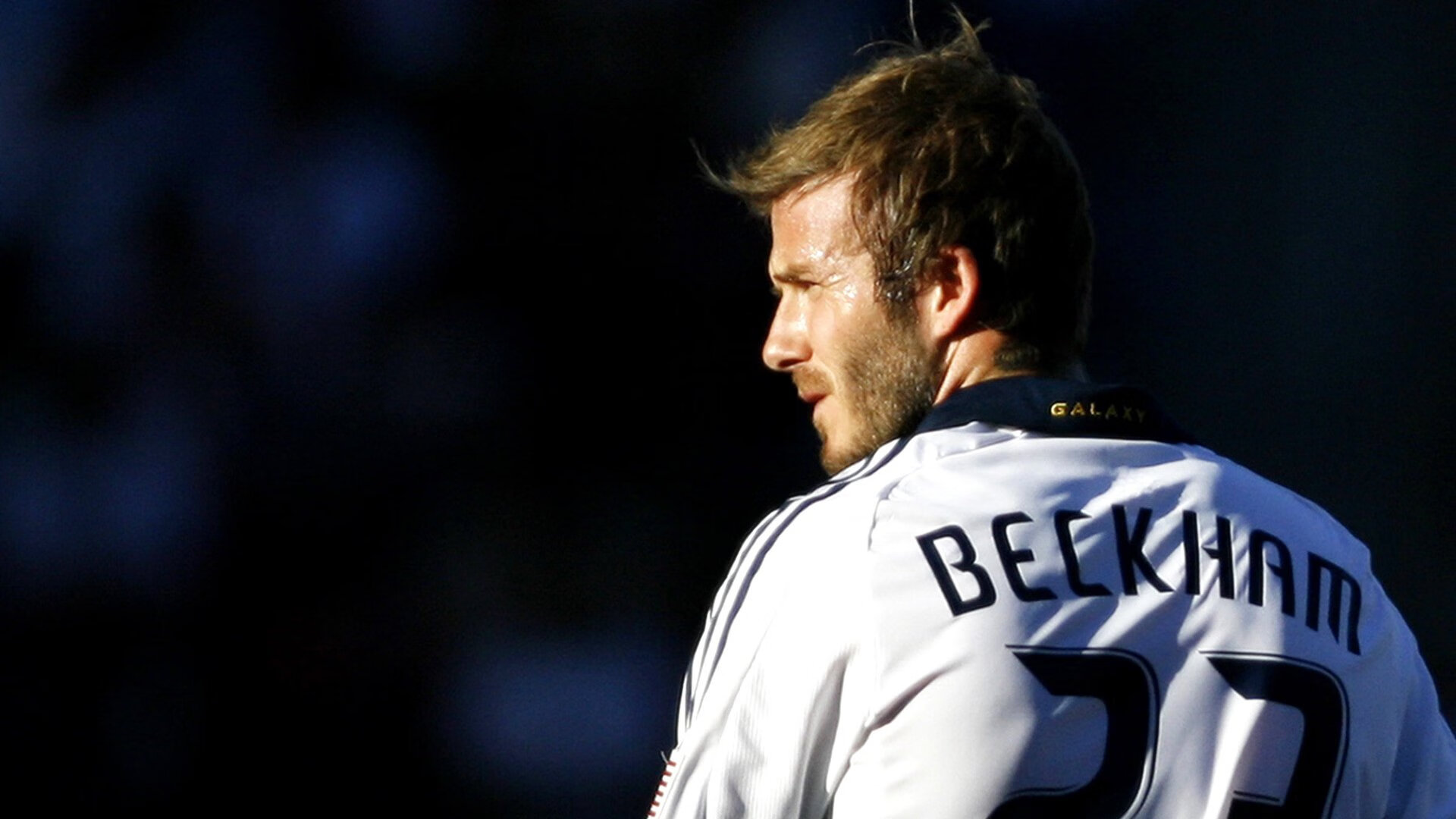 开云体育在线-年度焦点之战之夜，阿坎吉关键战不手软